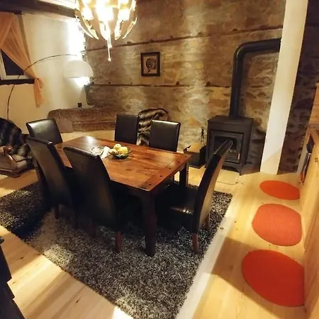 Prázdninový dům Eskiz - Our Stone *